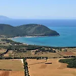 Castello Di A Mare Populonia