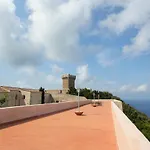 Castello Di A Mare * Populonia