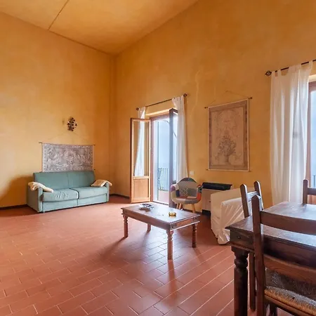 Castello Di A Mare Apartment *