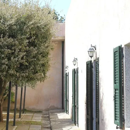 Castello Di A Mare Populonia